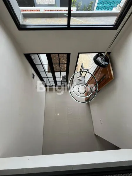 image RUMAH BARU GRESS CANTIK LOKASI STRATEGIS SIAP HUNI (7)