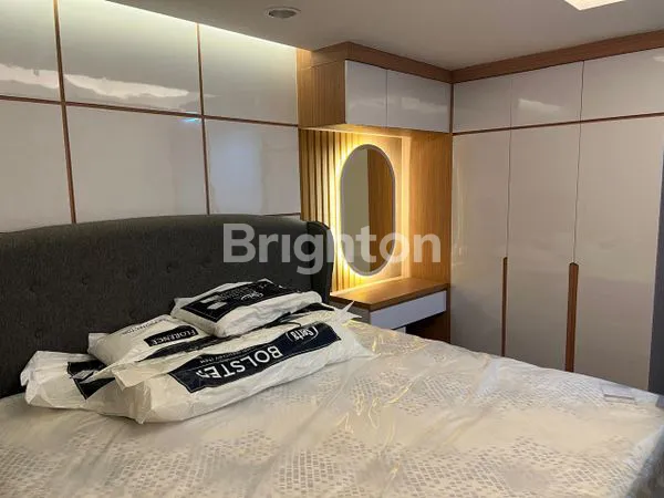 image APARTEMEN THE KENSINGTON ROYAL SUITE KELAPA GADING FULL FURNISHED (4)