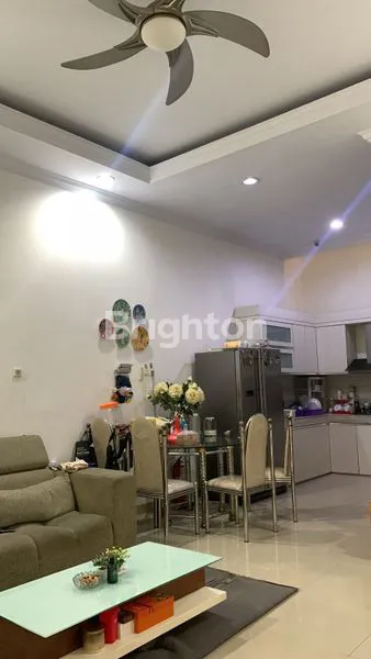 image RUMAH MEGAH PADEMANGAN SHM LUAS 5X15 LANTAI 4 (3)