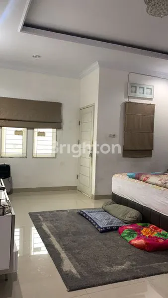 image RUMAH MEGAH PADEMANGAN SHM LUAS 5X15 LANTAI 4 (6)