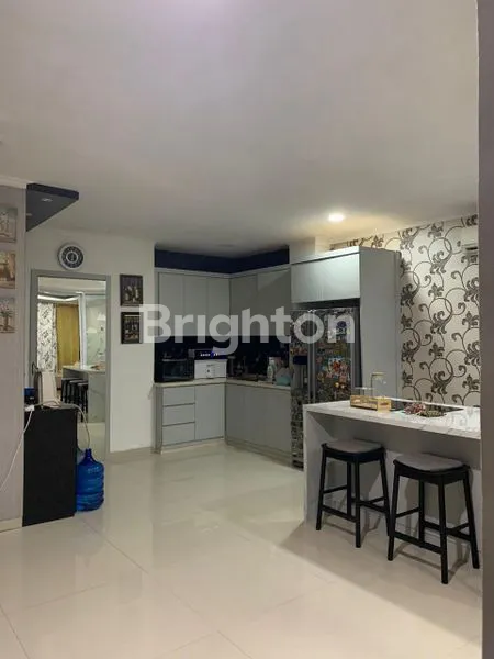 image RUMAH 3 LANTAI SIAP HUNI WALIKOTA KELAPA GADING LAMA (6)