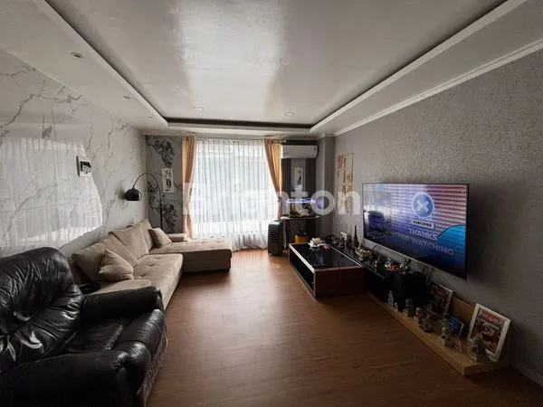 image RUMAH 3 LANTAI SIAP HUNI WALIKOTA KELAPA GADING LAMA (7)