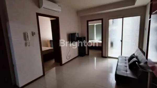 image APARTEMEN ROYAL MEDITERANIA CENTRAL PARK LANTAI RENDAH VIEW KOLAM RENANG (5)