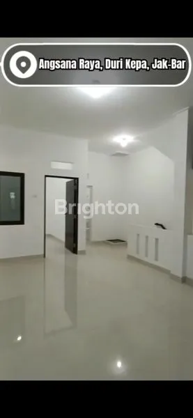 image RUMAH BARU 3 LANTAI DI KEPA DURI, DEKAT PUSAT KOTA (5)