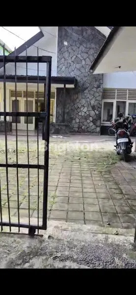 image DIJUAL  2 RUMAH MAINROAD SUPADIO (2)