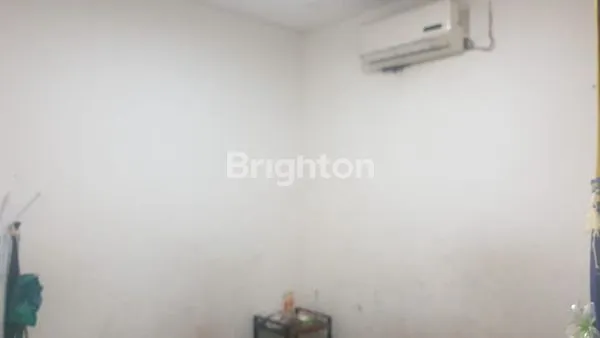 image DISEWAKAN EX KANTOR / RUMAH TINGGAL BERLOKASI STRATEGIS DI GATOT SUBROTO (5)