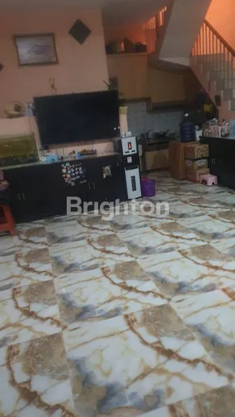 image RUMAH MINIMALIS 3 LANTAI DI SUNTER JAYA (8)