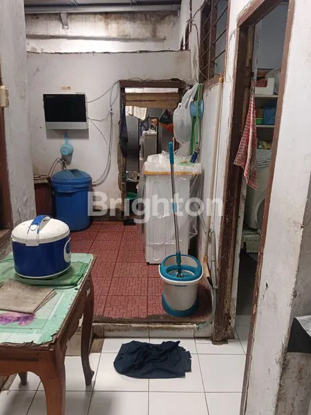 image RUMAH BESAR DI PUSAT KOTA MAKASSAR (7)