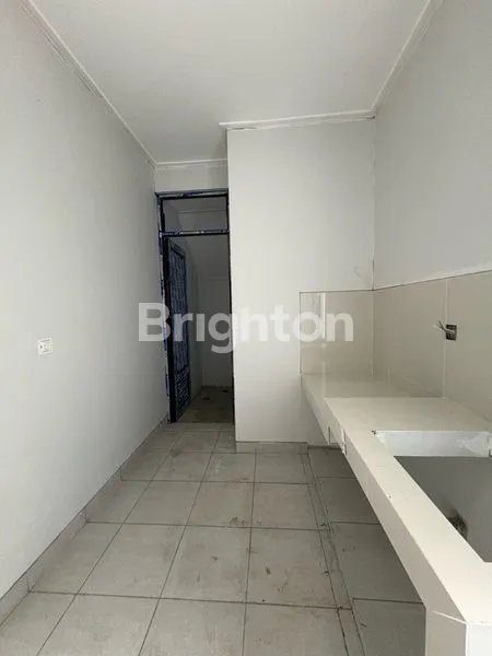 image RUMAH BARU 2 LANTAI DI DALAM CLUSTER BUKIT NIRMALA PIK 2 (6)