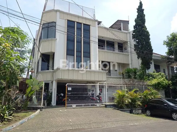 image GEDUNG STRATEGIS SIAP PAKAI DI KOTA MALANG (1)