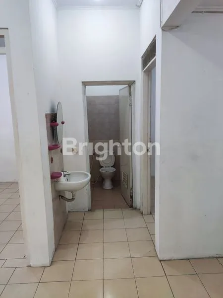 image RUMAH SIAP HUNI DI TAMAN UBUD LIPPO KARAWACI TANGERANG (6)