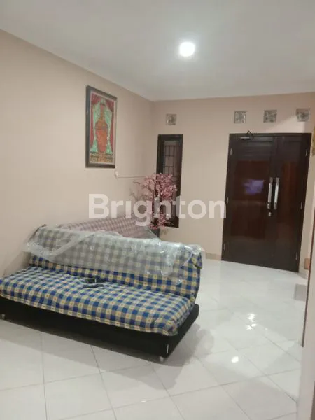 image RUMAH SIAP HUNI BARU RENOVASI DI PULOGEBANG (2)