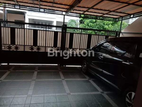 image RUMAH SIAP HUNI BARU RENOVASI DI PULOGEBANG (4)