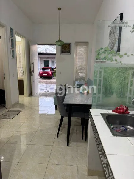 image RUMAH CANTIK LAURUS, LT 60M², 2 KT, SHM, TAMALATE (7)