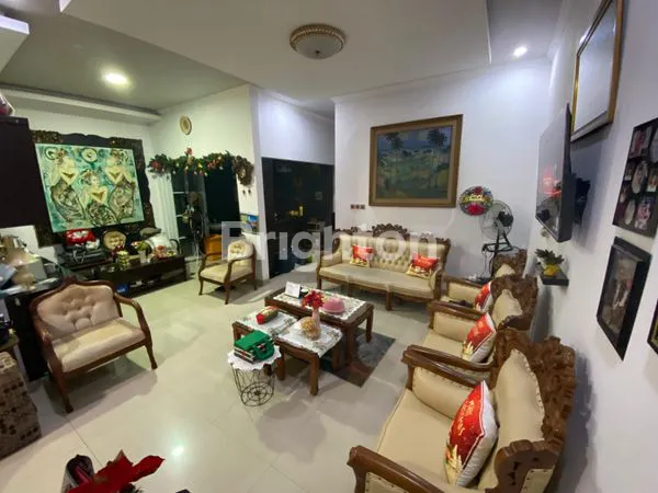 image RUMAH CANTIK DI CIPAYUNG, LT 122 LB 180 (3)