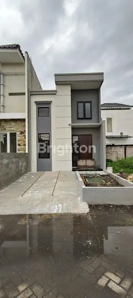 image BUTUH CEPAT RUMAH MODERN MINIMALIS WONOREJO SELANGKAH KE RAYA MERR (1)
