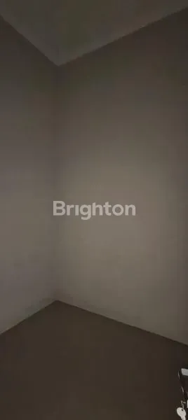 image BUTUH CEPAT RUMAH MODERN MINIMALIS WONOREJO SELANGKAH KE RAYA MERR (7)