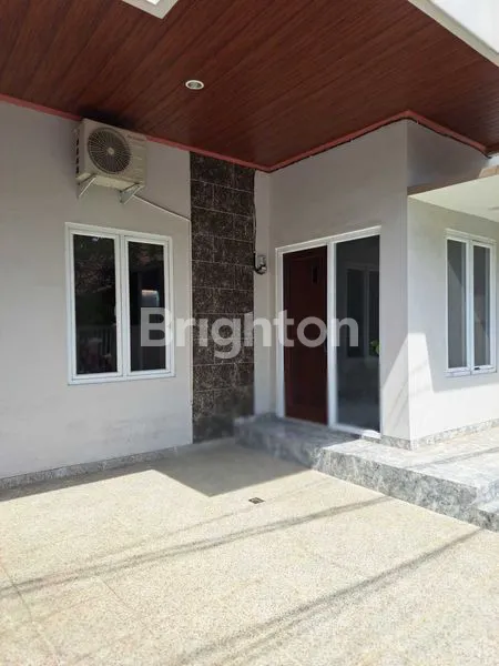 image DI JUAL RUMAH SIAP HUNI DAERAH KUKUSAN DEPOK (3)