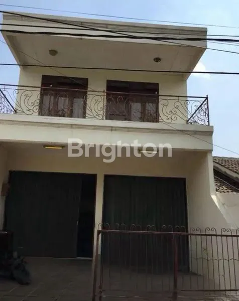 image RUMAH STRATEGIS 2 LANTAI, LT 175M² DI PONDOK AREN (3)