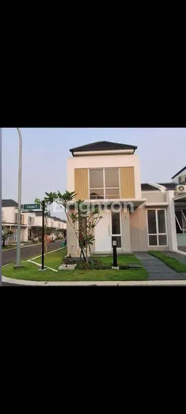 image RUMAH HOOK DI PARAMOUNT PETALS, CURUG - TANGERANG (1)
