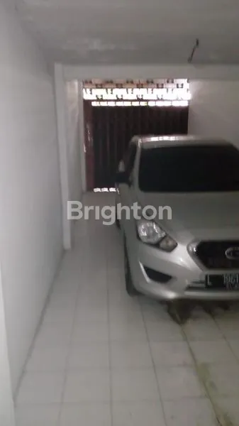 image RUMAH TOKO 2 LANTAI EX BENGKEL YANG SANGAT STRATEGIS DI JALAN RAYA BARATAJAYA (2)