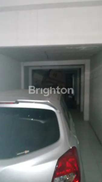 image RUMAH TOKO 2 LANTAI EX BENGKEL YANG SANGAT STRATEGIS DI JALAN RAYA BARATAJAYA (3)