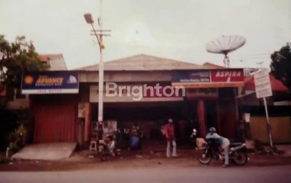 image RUMAH TOKO 2 LANTAI EX BENGKEL YANG SANGAT STRATEGIS DI JALAN RAYA BARATAJAYA (1)