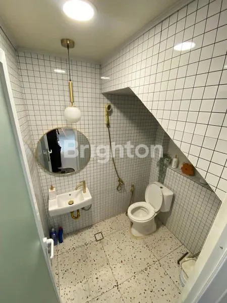 image RUMAH 2 LANTAI SIAP HUNI DI LUBUK BEGALUNG, PADANG (2)