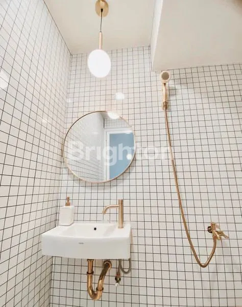 image RUMAH 2 LANTAI SIAP HUNI DI LUBUK BEGALUNG, PADANG (3)