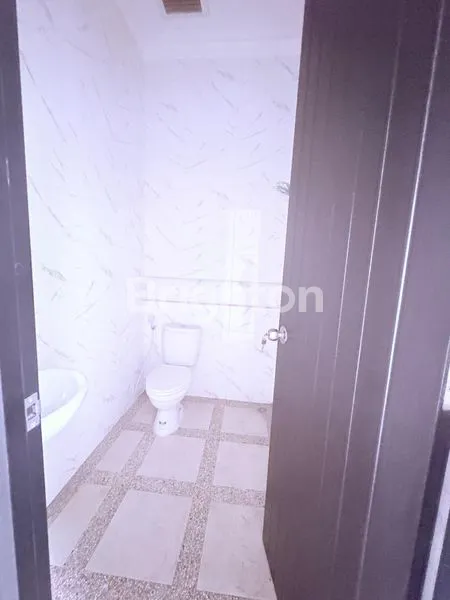 image RUMAH STRATEGIS MULYOSARI, 4 KT 4 KM, HADAP UTARA (8)