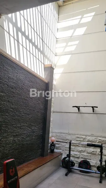 image RUMAH 2 LANTAI SAN DIEGO - PAKUWON CITY, SURABAYA TIMUR. DEKAT PAKUWON CITY MALL, KAMPUS WIDYA MANDALA - ITS, SEKOLAH GLORIA - CITA HATI - XIN ZHONG, DLL. (7)