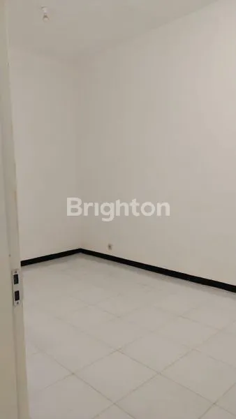 image RUMAH SIAP HUNI DI WONOREJO PERMAI, LT 105M² (8)