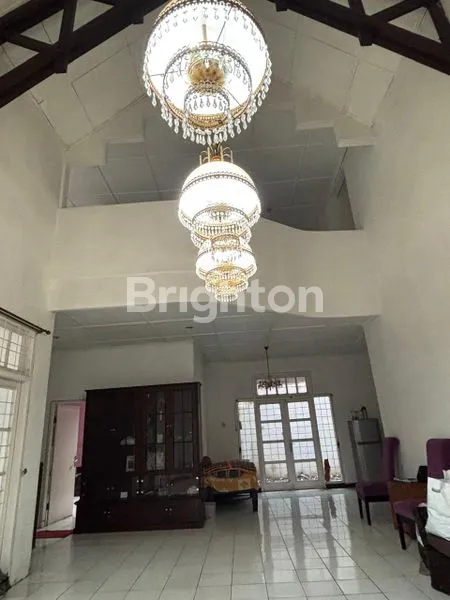 image JUAL CEPAT RUMAH 2 LT  DI PUSAT KOTA KEBUN JERUK.JAKARTA BARAT (3)