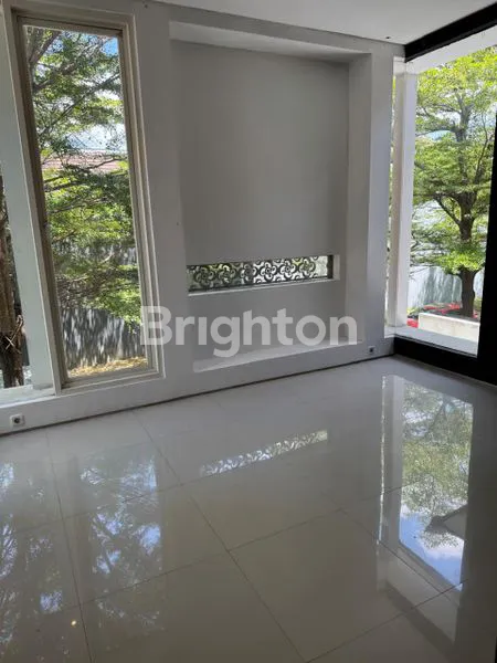 image RUMAH 2 LANTAI DI CITRA LAND DENPASAR BALI (7)