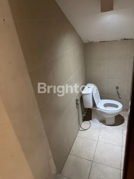 image RUMAH 2 LANTAI DI CITRA LAND DENPASAR BALI (5)