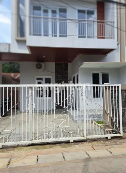 image DI JUAL RUMAH SIAP HUNI DAERAH KUKUSAN DEPOK (1)
