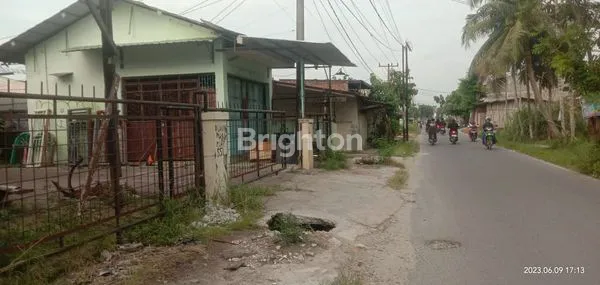 image RUMAH DAN KIOS DI PERBATASAN KOTA MEDAN ~DELISERDANG (3)