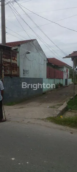 image RUMAH DAN KIOS DI PERBATASAN KOTA MEDAN ~DELISERDANG (4)