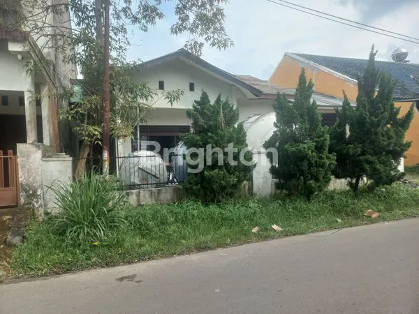 image RUMAH STRATEGIS DI MEDAN SELAYANG, DEKAT UNIKA & RS (2)