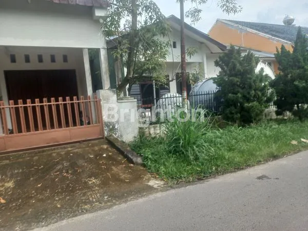 image RUMAH STRATEGIS DI MEDAN SELAYANG, DEKAT UNIKA & RS (4)