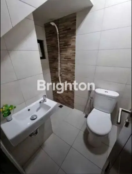 image DIJUAL MURAH BURGUNDY SUMMARECON (7)