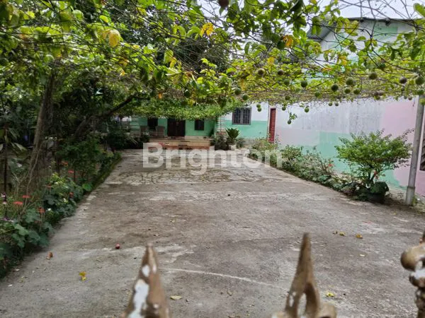 image JUAL RUMAH BESAR DAN PANJANG BESERTA KIOS (3)