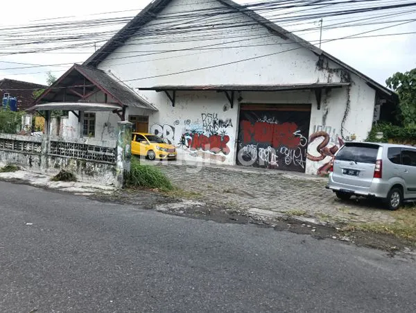 image GUDANG PREMIUM DI JOGJA, LT 2300M², LOKASI STRATEGIS (6)