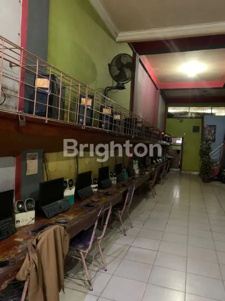 image RUKO SIAP HUNI TINGKAT 2.5 STRATEGIS STABAT (3)