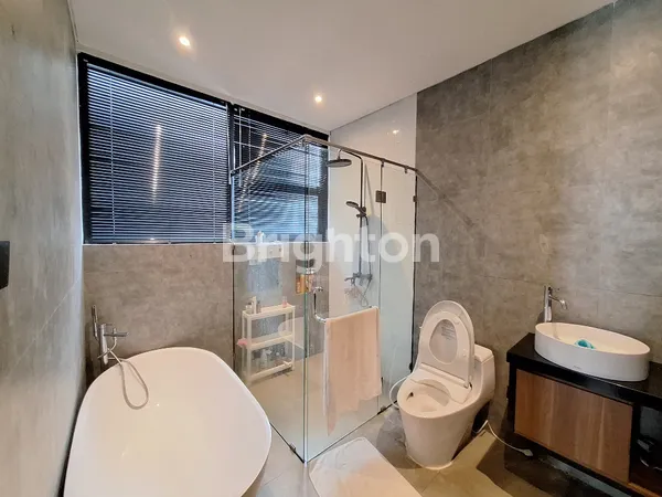 image INVESTASI HUNIAN IMPIAN: MODERN TROPICAL LIVING DI GREENLOT RESIDENCE, MUNGGU (4)