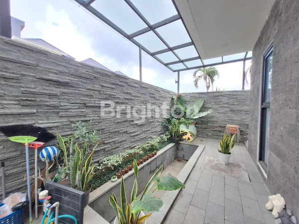 image INVESTASI HUNIAN IMPIAN: MODERN TROPICAL LIVING DI GREENLOT RESIDENCE, MUNGGU (5)