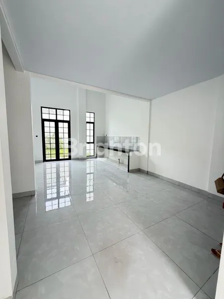 image DIJUAL 1 UNIT RUMAH VILLA MODERN  JEWEL PARK POLONIA – JL. STARBAN (4)