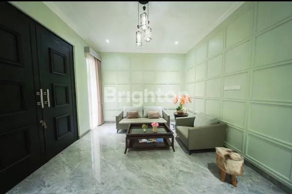 image HUNIAN EKSKLUSIF 3 LANTAI, SIAP HUNI DI HARAPAN INDAH (2)