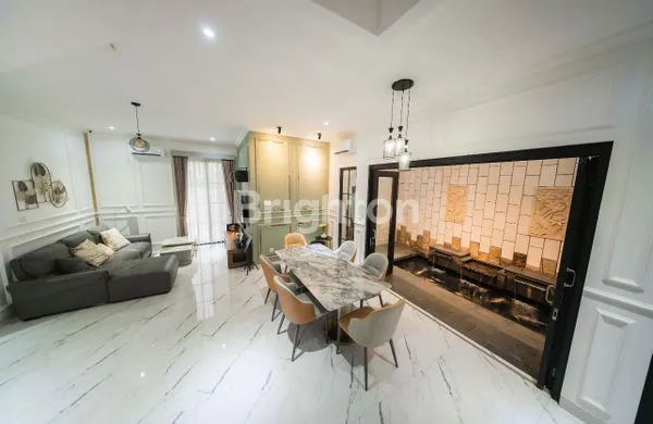 image HUNIAN EKSKLUSIF 3 LANTAI, SIAP HUNI DI HARAPAN INDAH (3)