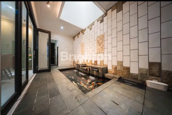 image HUNIAN EKSKLUSIF 3 LANTAI, SIAP HUNI DI HARAPAN INDAH (4)